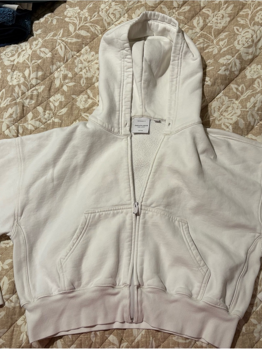Aritzia White Zip-Up Cropped Hooded Jacket